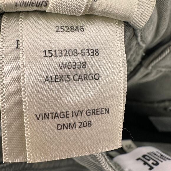 PAIGE DENIM NWT Alexis Cargo Barrel Leg Pant in Vintage Ivy Green // 25 - Picture 12 of 13
